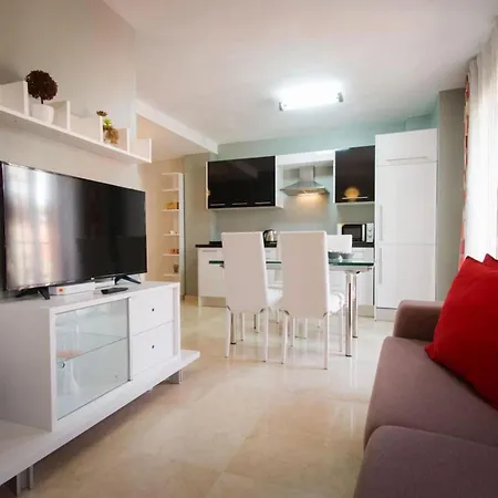 Holidays2malaga Ancha Del Carmen Aacc, Lift, Wifi * Malaga