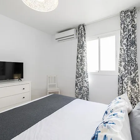 Holidays2malaga Ancha Del Carmen Aacc, Lift, Wifi * Malaga