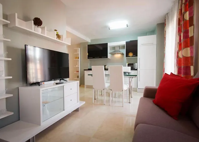 Holidays2malaga Ancha Del Carmen Aacc, Lift, Wifi * Μάλαγα