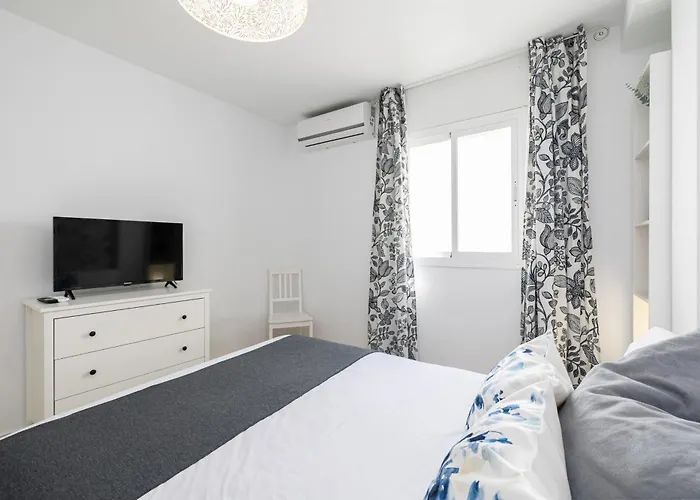 Holidays2malaga Ancha Del Carmen Aacc, Lift, Wifi * Μάλαγα