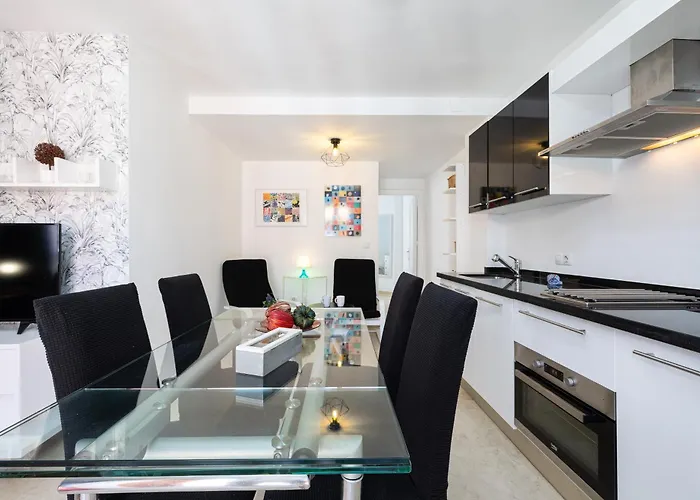 Holidays2malaga Ancha Del Carmen Aacc, Lift, Wifi Διαμέρισμα Μάλαγα